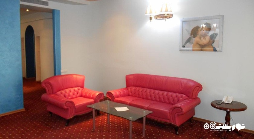 محوطه نشیمن سوئیت رویال