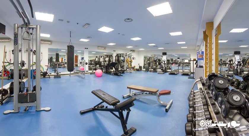 سالن ورزشی هتل بست وسترن کانگرس