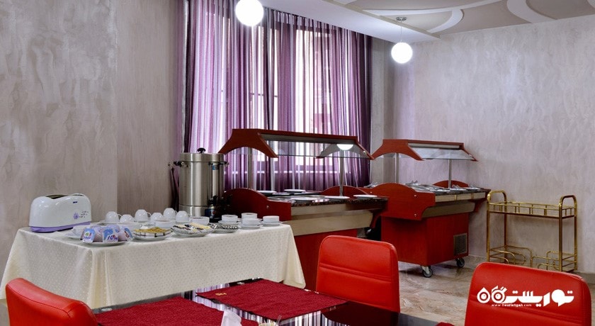 نمایی دیگر از رستوران هتل
