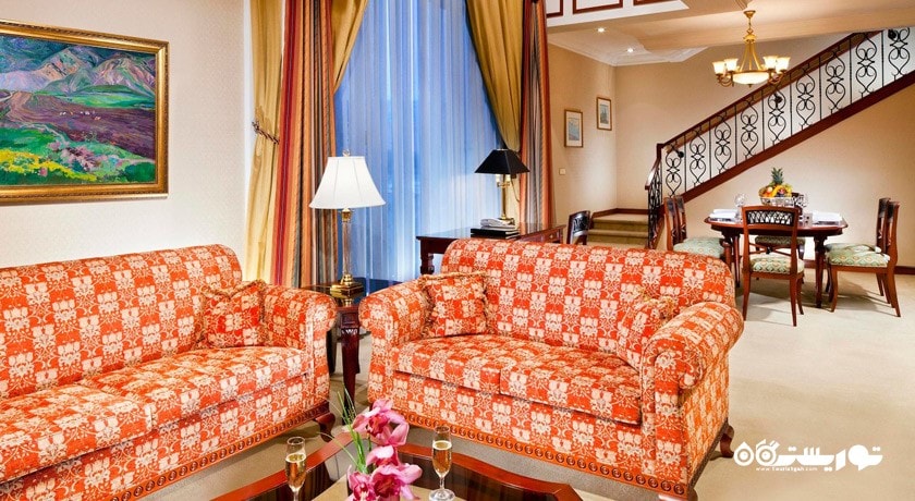 محوطه نشیمن سوئیت پرزیدنشال