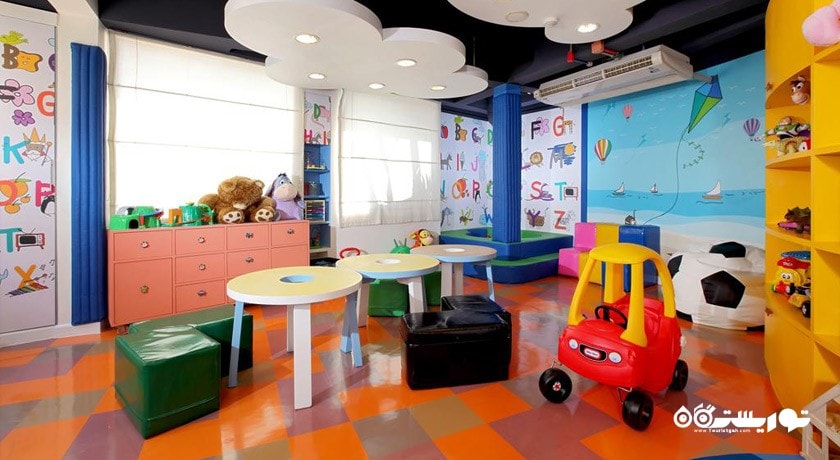 کلاب کودکان هتل هالیدی این ریزورت