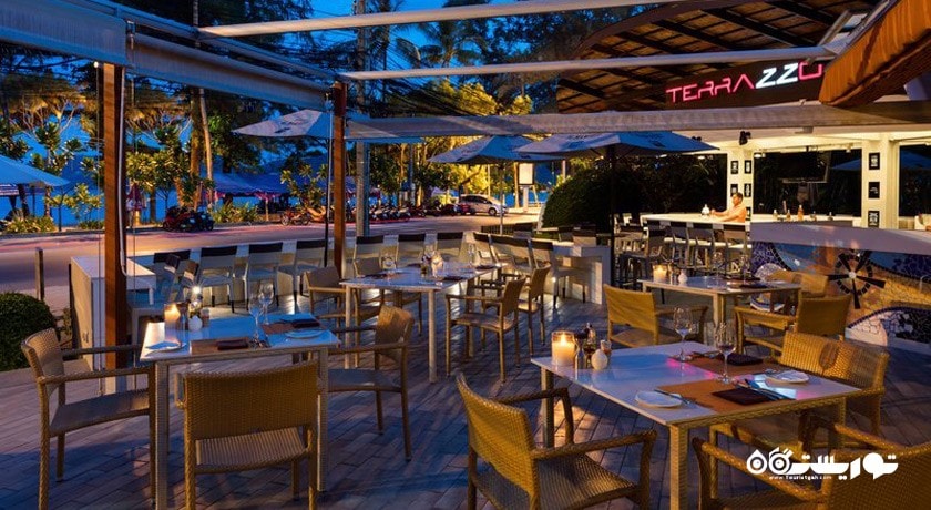 رستوران ترازو هتل هالیدی این ریزورت