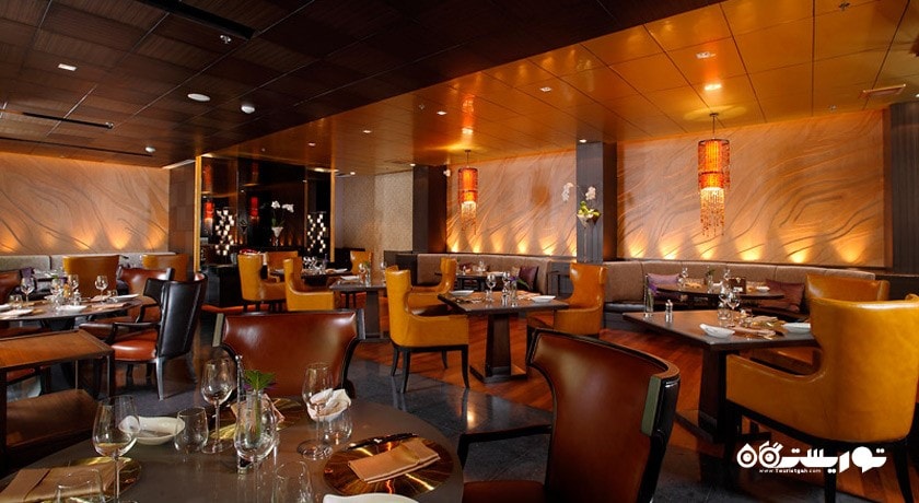 نمای رستوران سمز استیک اند گریل