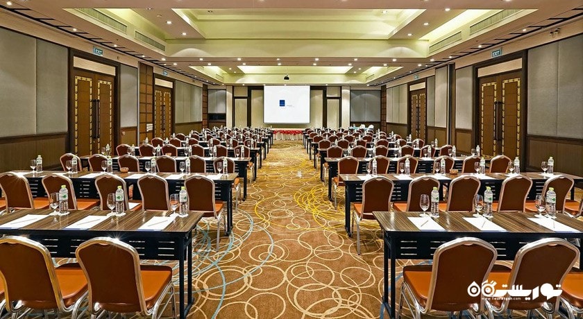 سالن برگزاری همایش و جلسات