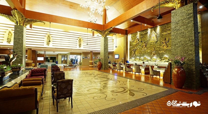 نمای لابی هتل نووتل وینتیج پارک