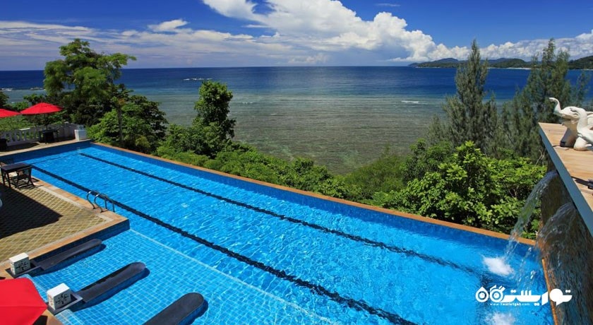 استخر روباز هتل آکوامارین ریزورت اند ویلا