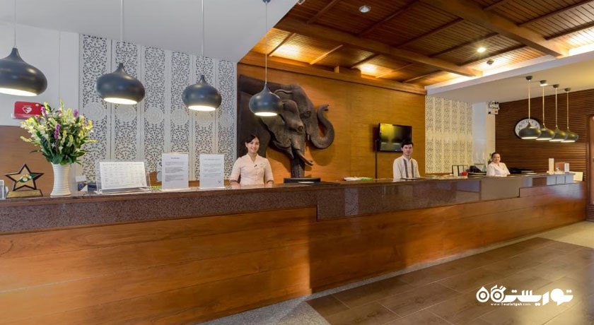 میز پذیرش هتل کامالا بیچ ریزورت سان پرایم