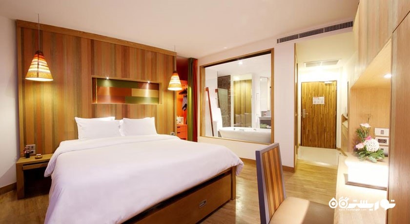 نمای تخت بزرگ اتاق سوپریور