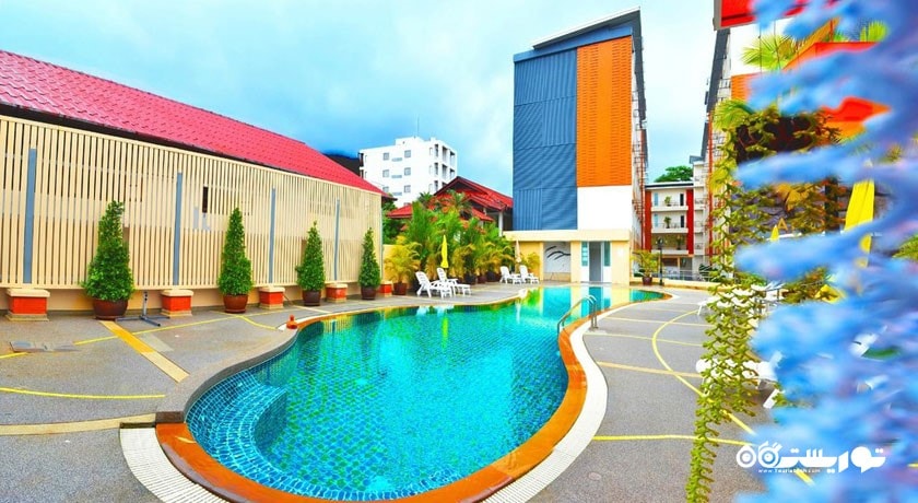 استخر روباز هتل آنداتل گرند پاتونگ