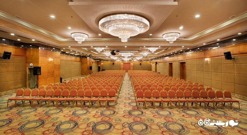 سالن برگزاری همایش و جلسات