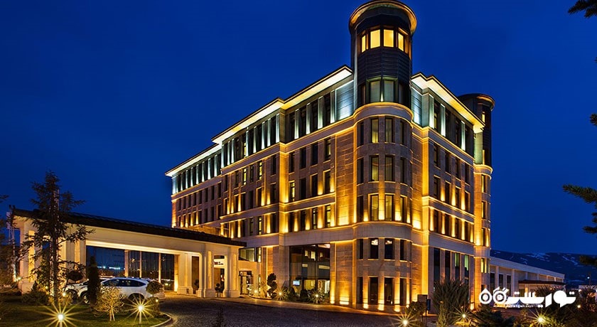 هتل دابل تری بای هیلتون وان