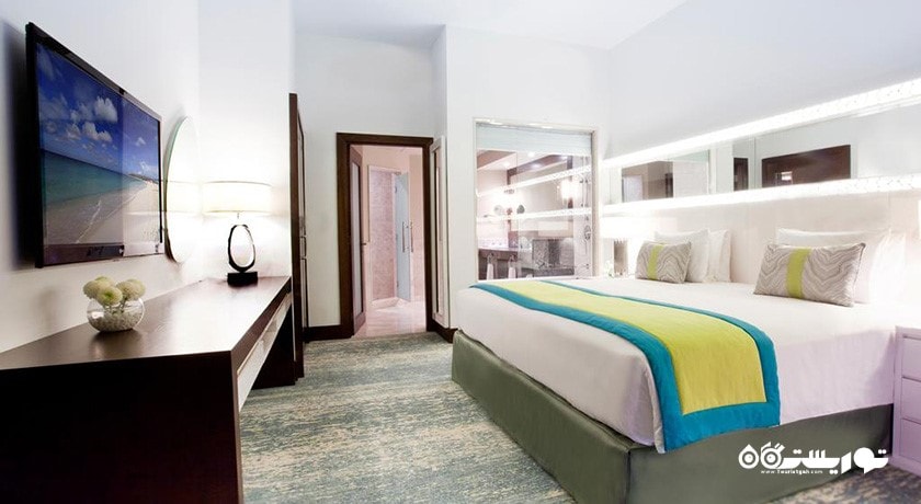 نمای تخت بزرگ سوئیت فمیلی