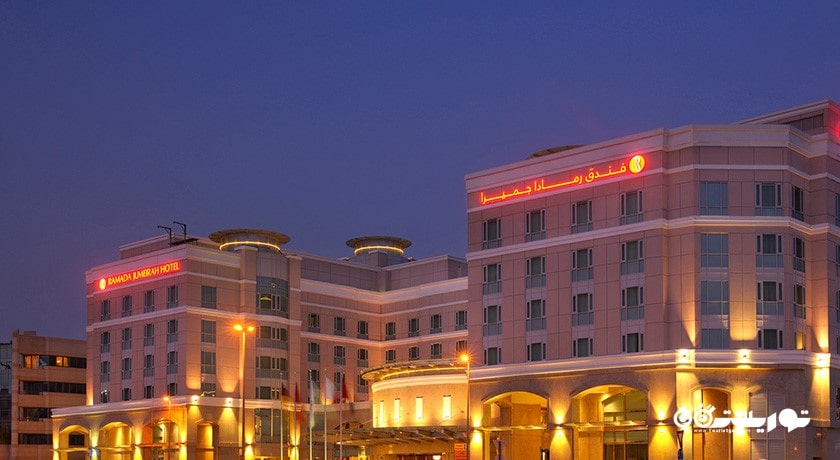 نمای شب هتل رامادا جمیرا
