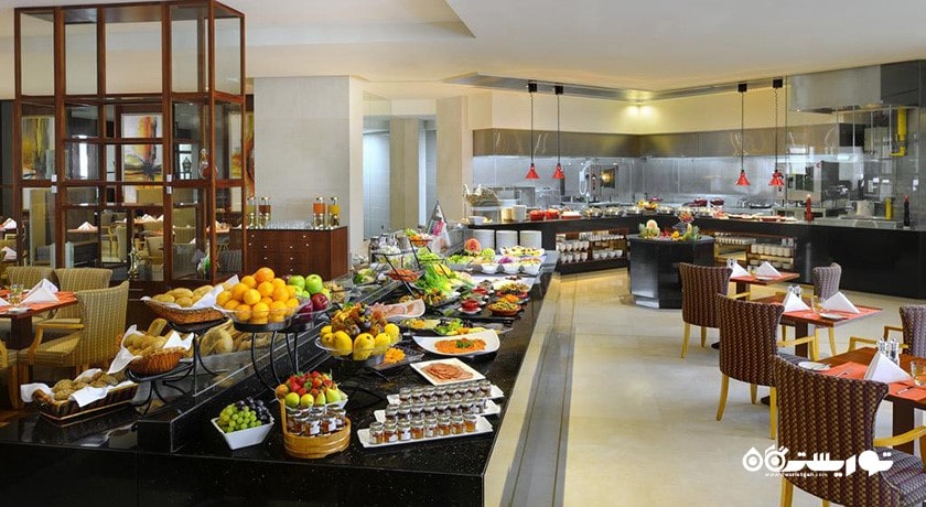 رستوران بین المللی کوزینز