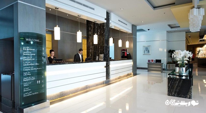 میز پذیرش هتل تایم گرند پلازا