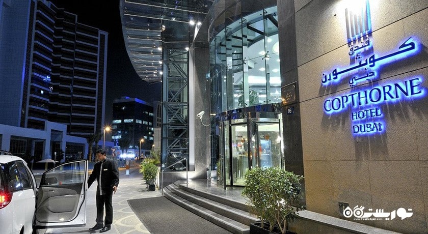 درب ورودی هتل کاپتورن دبی