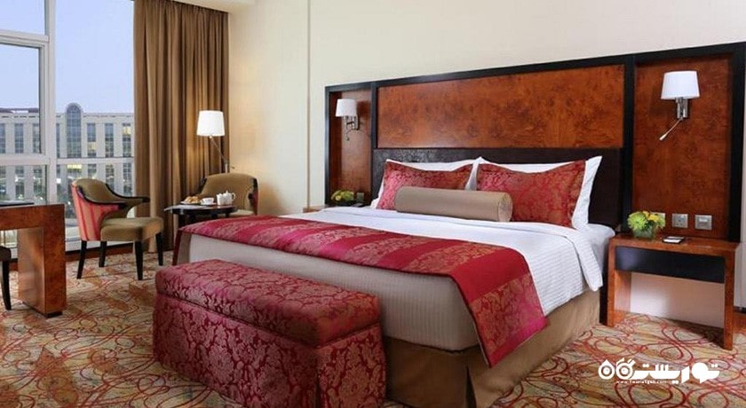 نمای تخت بزرگ اتاق سوپریور