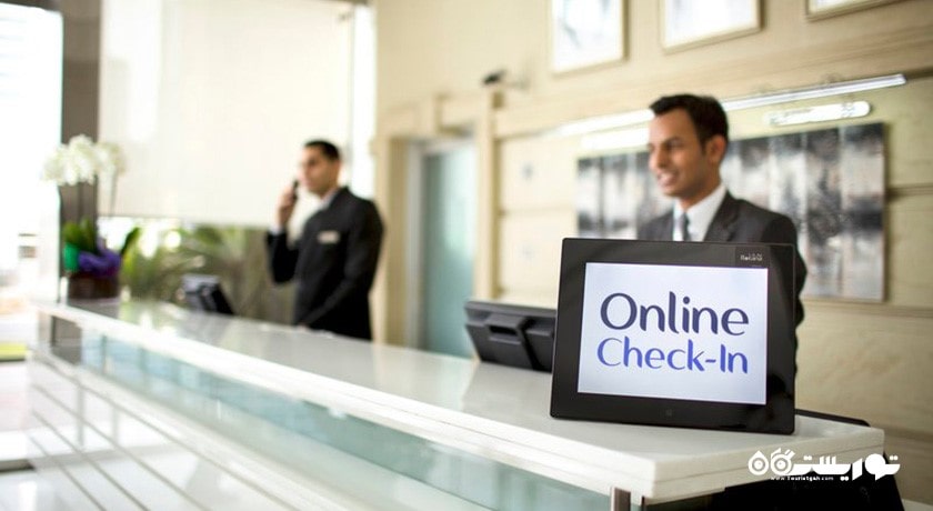 میز پذیرش هتل ویلا روتانا