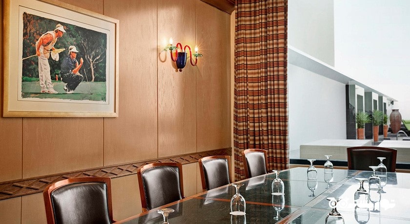 اتاق برگزاری جلسات در هتل