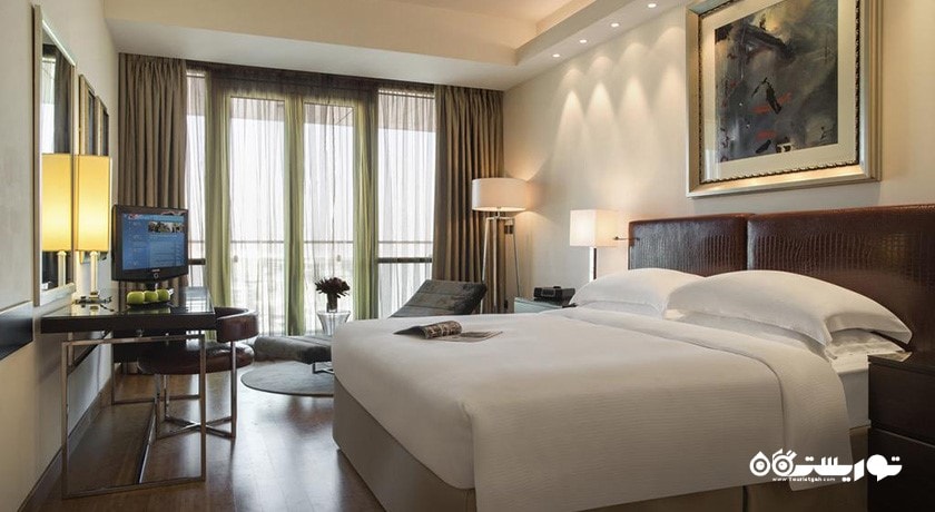 نمای تخت بزرگ سوئیت کلاسیک