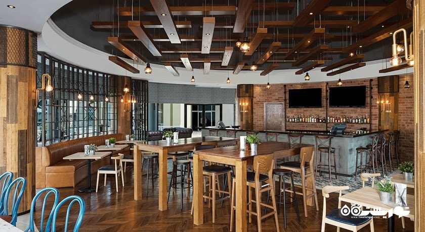 نمای رستوران غذای انگلیسی نیبرهود