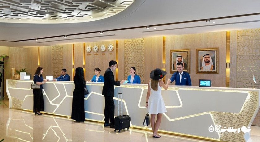 میز پذیرش هتل گلوریا