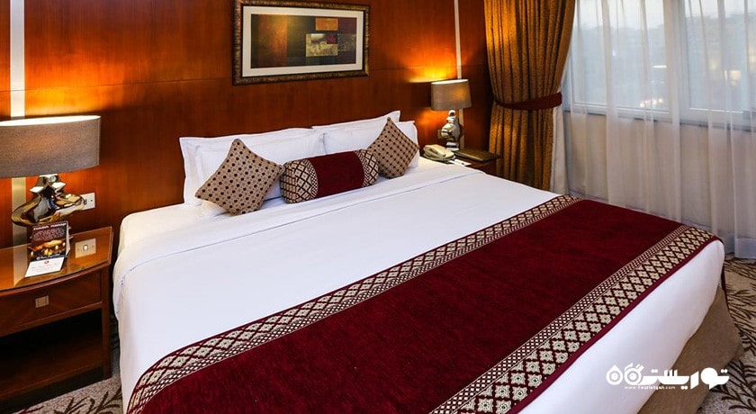 نمای تخت بزرگ سوئیت فمیلی