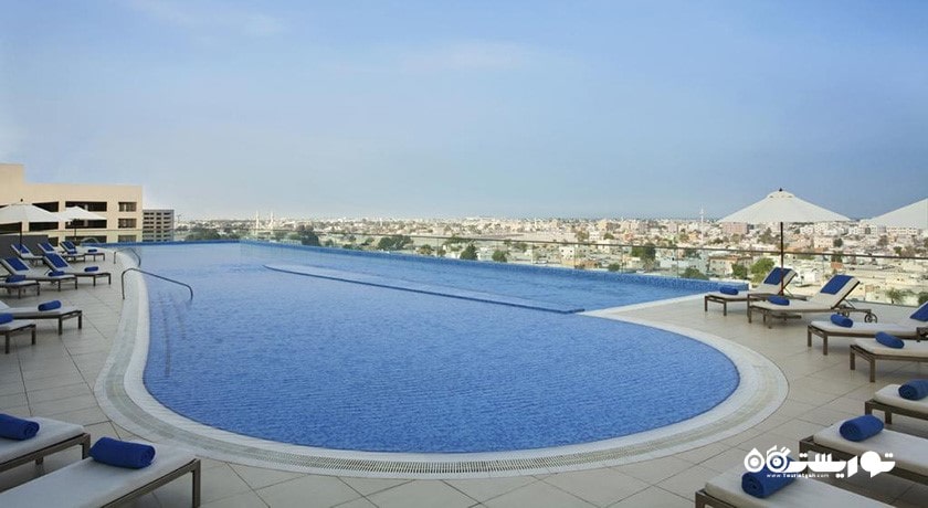استخر روباز هتل اسکات پارک پلس