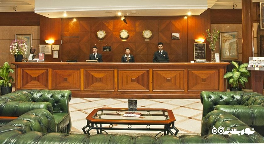 میز پذیرش هتل ریجنت پلس