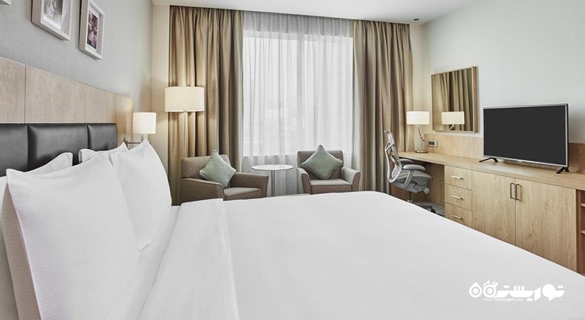 نمای تخت بزرگ اتاق معلولین