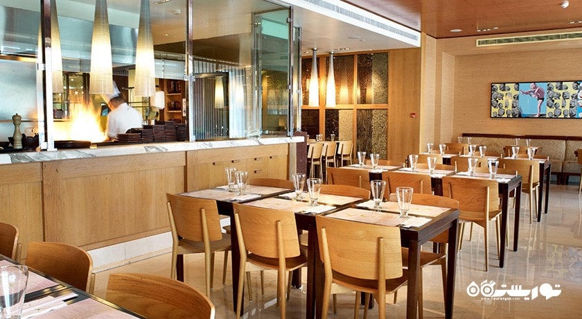 نمای رستوران غذای آسیایی یام