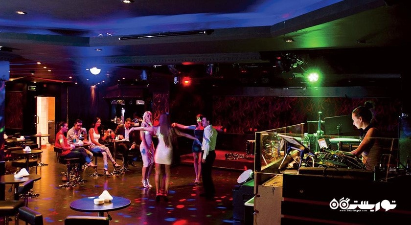 رستوران تایلندی و کلاب رویال