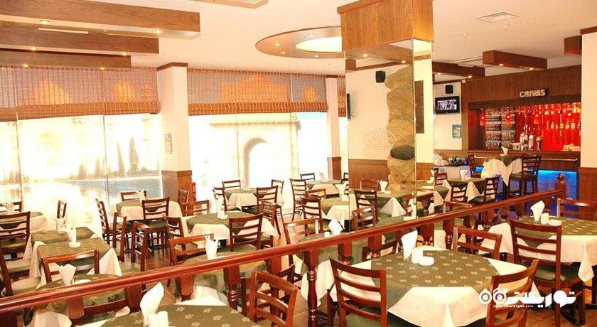 نمای دیگر از رستوران هتل فورچون دیرا