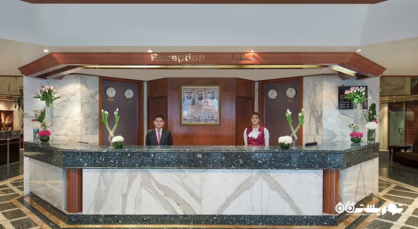 میز پذیرش هتل ادمیرال پلازا