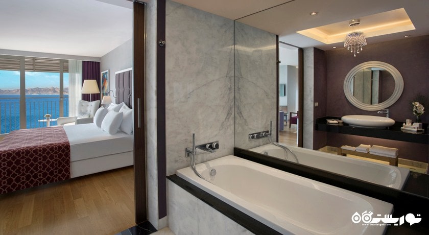 سوئیت مدیترانه ای هتل آکرا باروت