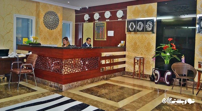 میز پذیرش هتل آپارتمان مایل استون