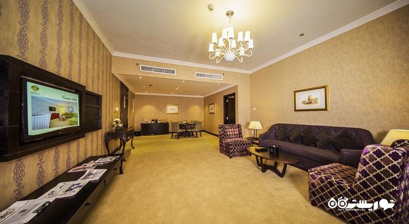 محوطه نشیمن سوئیت گرند