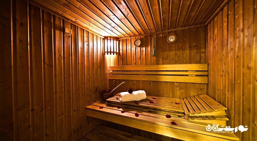 سونا خشک مرکز سلامتی و اسپا