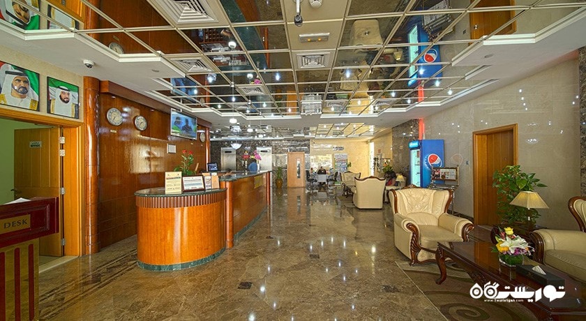 میز پذیرش هتل آپارتمان رز گاردن بر دبی