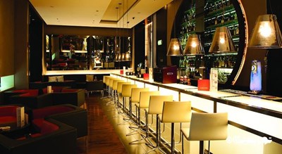 نمایی از بار هتل سنترو برشا