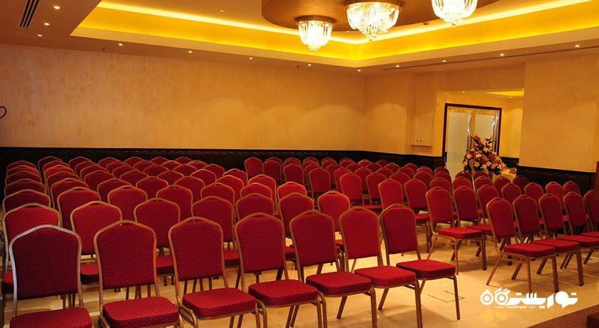 سالن برگزاری همایش و جلسات