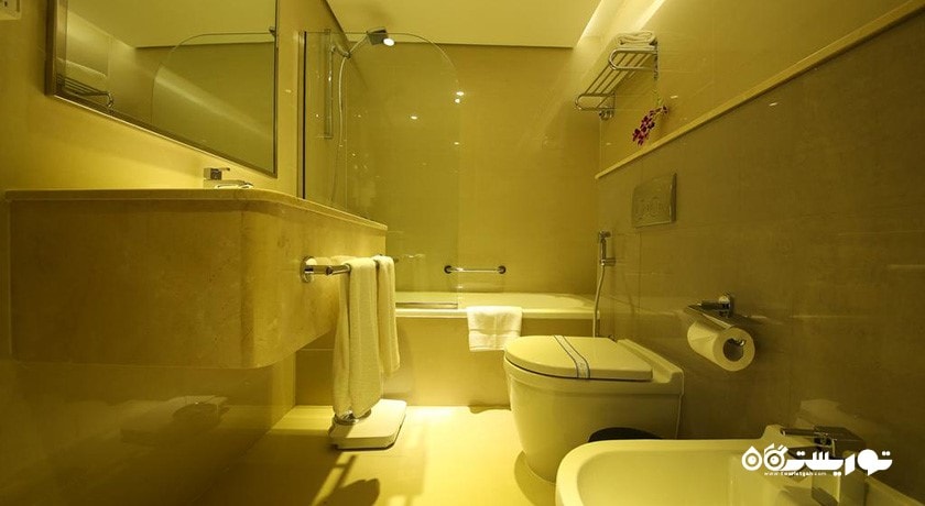 حمام و سرویس بهداشتی اتاق ها