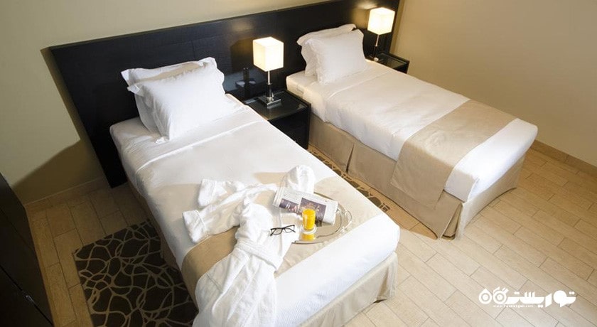 تخت های توئین آپارتمان سه خوابه دلوکس