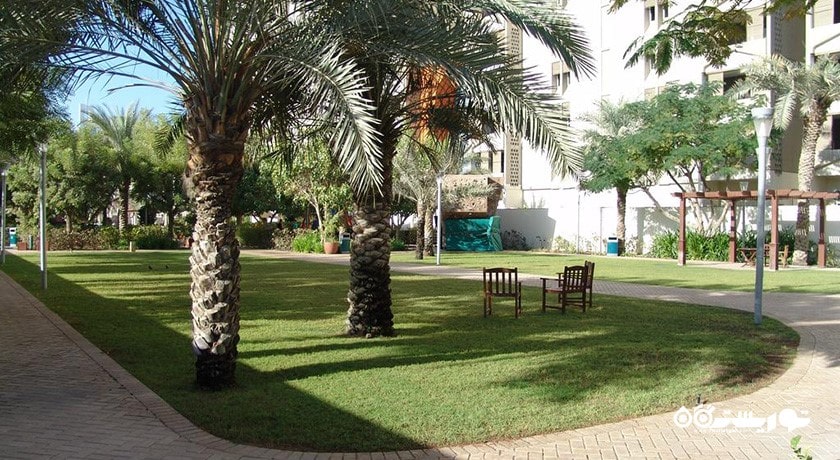 فضای سبز هتل آپارتمان دبی ورلد ترید سنتر