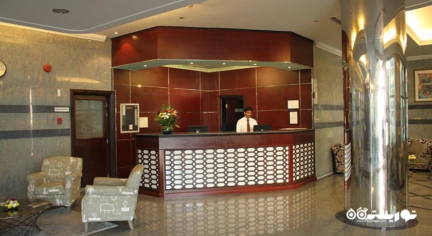 میز پذیرش هتل آپارتمان پرل رزیدنس