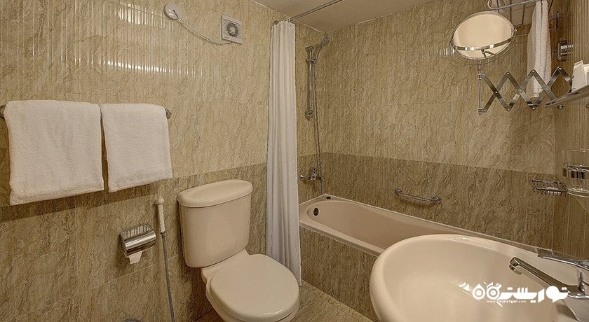 حمام و سرویس بهداشتی اتاق ها