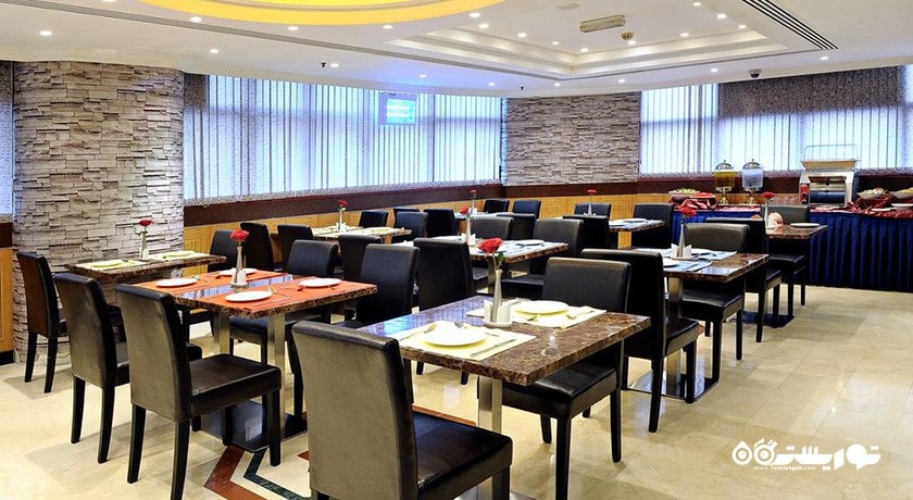 نمای رستوران هتل سیگنیچر این دیرا