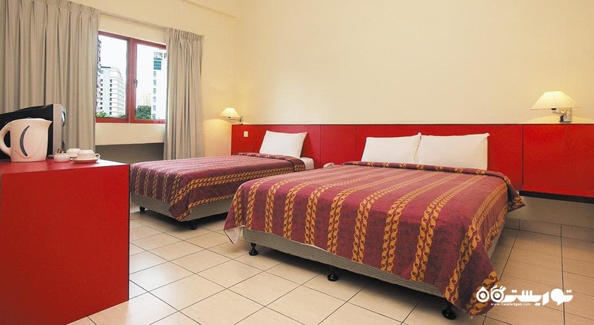 نمای تخت های اتاق دلوکس تریپل