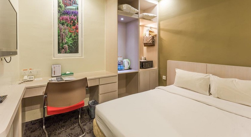 نمای تخت بزرگ اتاق استاندارد