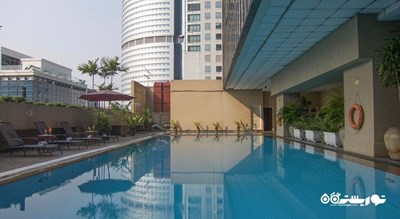 استخر روباز هتل گرند کانتیننتال کوالالامپور